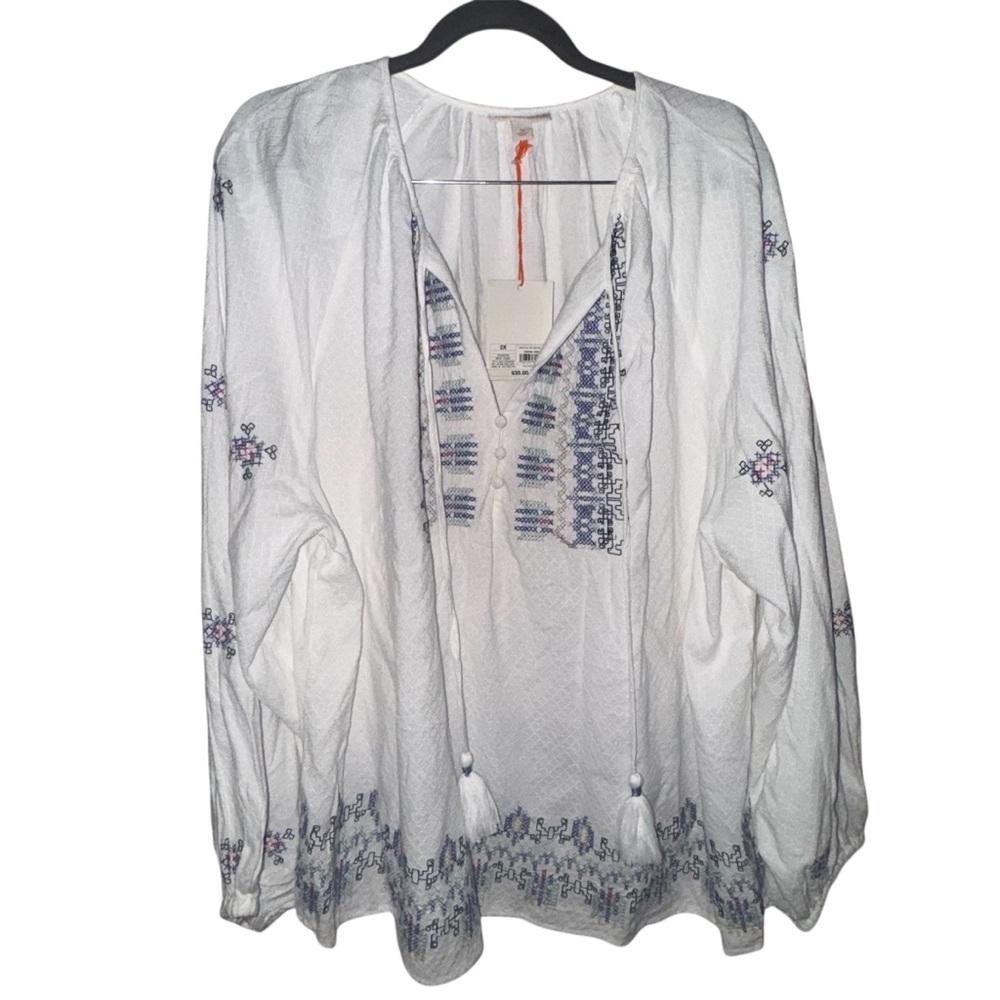 Knox Rose Embroidered Women's Top